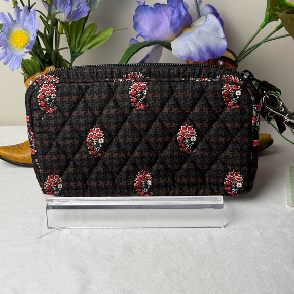 NWT Vera Bradley Houndstooth Brown Wristlet Wallet Retired LAST ONE! - Picture 5 of 7